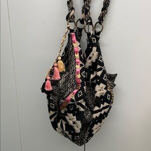 Elegant Black and Cream Patterned Shoulder Bag